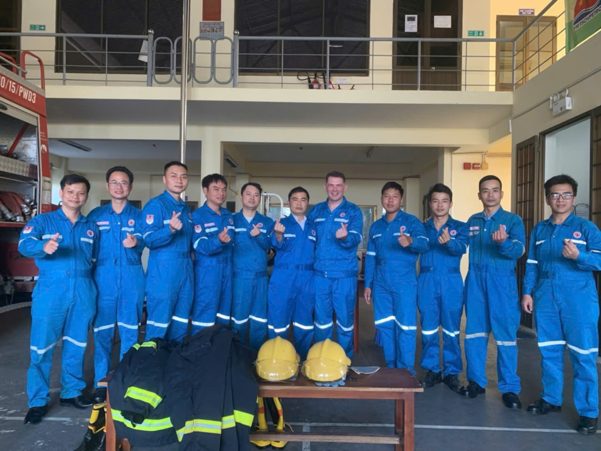 TTAT Vietsov - Trung tâm An toàn và Bảo vệ Môi trường Vietsovpetro Ban Thanh tra an toàn và Môi trường TTAT & BVMT - Trực an toàn công trình – Tư vấn xây dựng hệ thống ATSKMT TTAT Vietsov - Trung tâm An toàn và Bảo vệ Môi trường Vietsovpetro Ban Thanh tra an toàn và Môi trường TTAT & BVMT - Trực an toàn công trình – Tư vấn xây dựng hệ thống ATSKMT