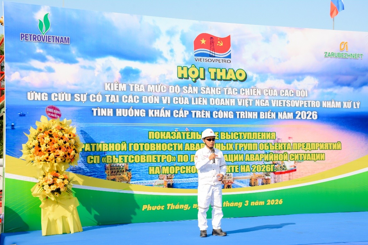 TTAT Vietsov - Trung tâm An toàn và Bảo vệ Môi trường Vietsovpetro VIETSOVPETRO TỔ CHỨC THÀNH CÔNG HỘI THAO ỨNG PHÓ SỰ CỐ TRÊN CÔNG TRÌNH BIỂN KHẲNG ĐỊNH NĂNG LỰC SẴN SÀNG TRONG MÔI TRƯỜNG DẦU KHÍ TTAT Vietsov - Trung tâm An toàn và Bảo vệ Môi trường Vietsovpetro VIETSOVPETRO TỔ CHỨC THÀNH CÔNG HỘI THAO ỨNG PHÓ SỰ CỐ TRÊN CÔNG TRÌNH BIỂN KHẲNG ĐỊNH NĂNG LỰC SẴN SÀNG TRONG MÔI TRƯỜNG DẦU KHÍ