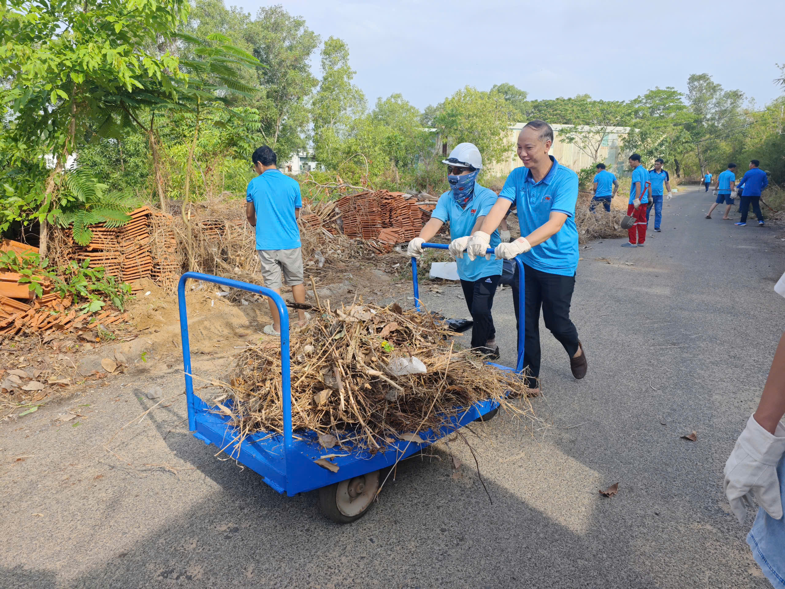 TTAT Vietsov - Trung tâm An toàn và Bảo vệ Môi trường Vietsovpetro TTAT – BVMT - Chung Tay Xây Dựng Môi Trường Làm Việc Xanh – Sạch – An Toàn - Hưởng Ứng Tháng An Toàn Vệ Sinh Lao Động Năm 2026 TTAT Vietsov - Trung tâm An toàn và Bảo vệ Môi trường Vietsovpetro TTAT – BVMT - Chung Tay Xây Dựng Môi Trường Làm Việc Xanh – Sạch – An Toàn - Hưởng Ứng Tháng An Toàn Vệ Sinh Lao Động Năm 2026